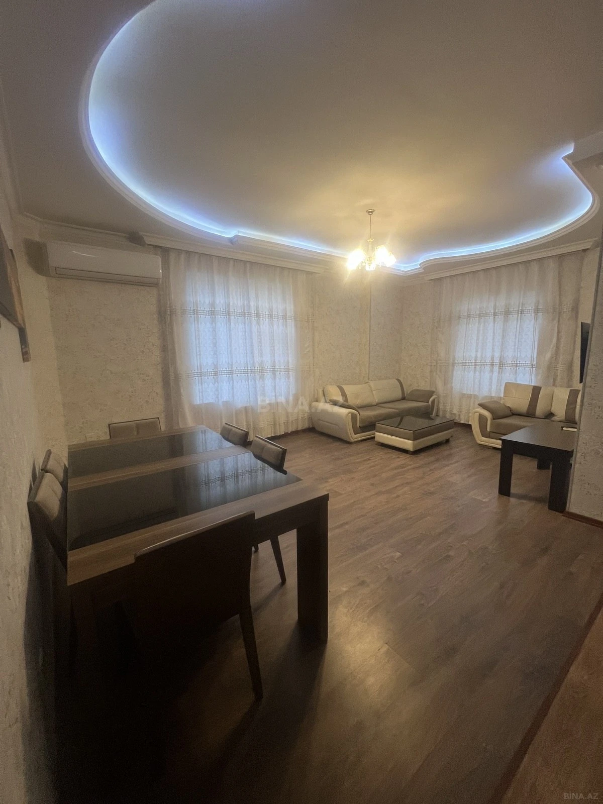Kirayə verilir 3 otaqlı mənzil 120 m²