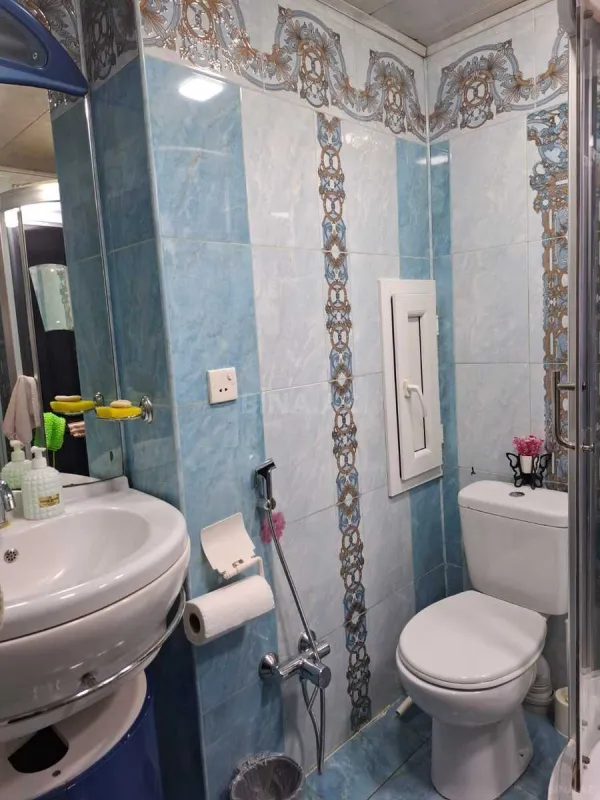 Satılır 3 otaqlı mənzil 137 m²