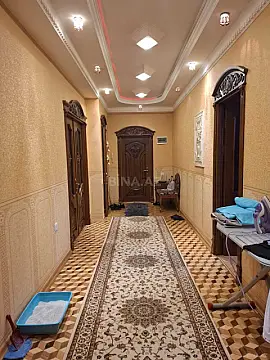Satılır 3 otaqlı mənzil 137 m²