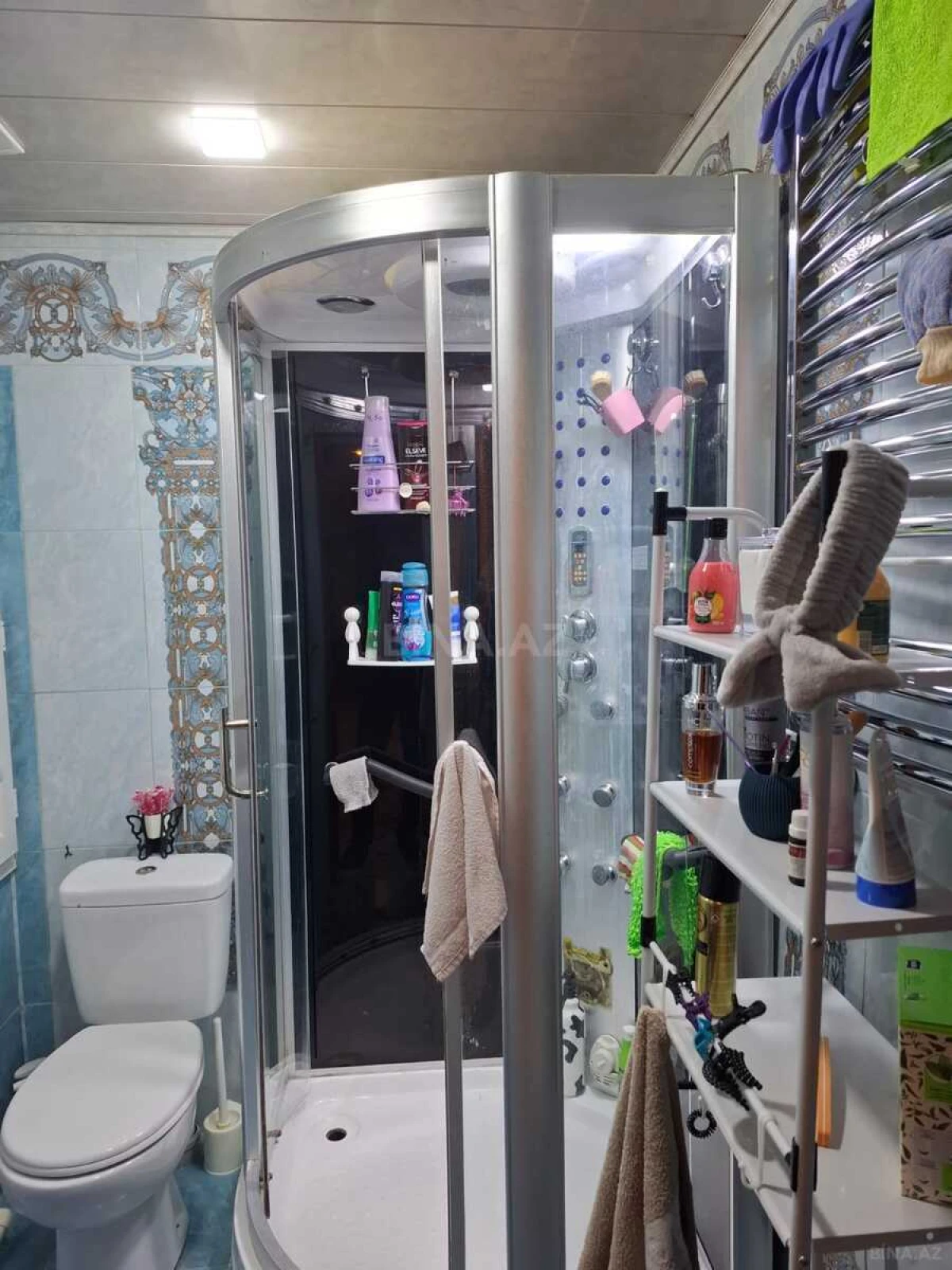 Satılır 3 otaqlı mənzil 137 m²
