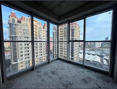 Satılır 3 otaqlı mənzil 121.5 m²