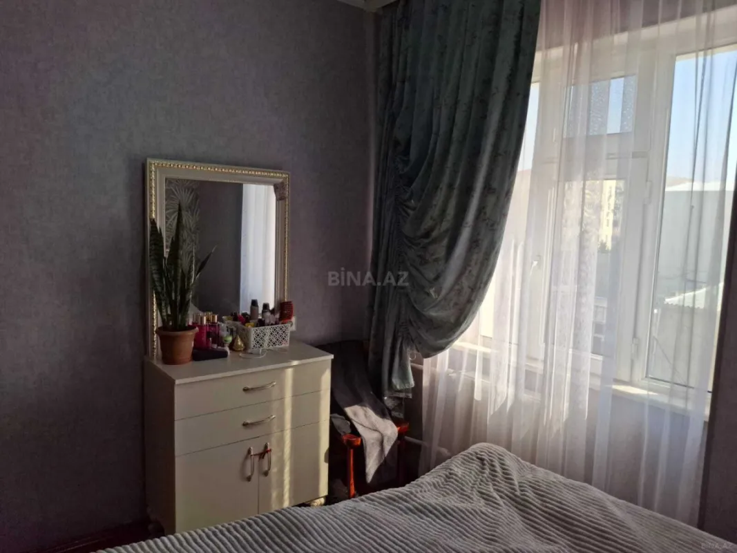 Satılır 3 otaqlı mənzil 68 m²