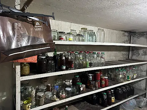 Satılır qaraj 28 m²