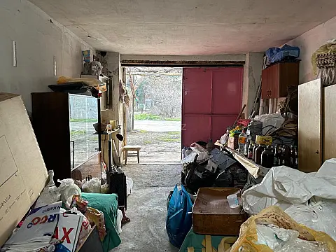 Satılır qaraj 28 m²