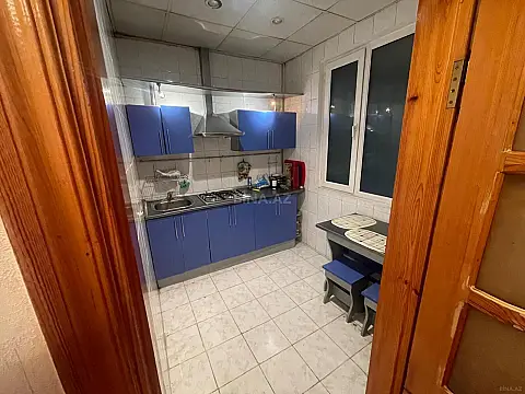 Kirayə verilir 2 otaqlı mənzil 60 m²