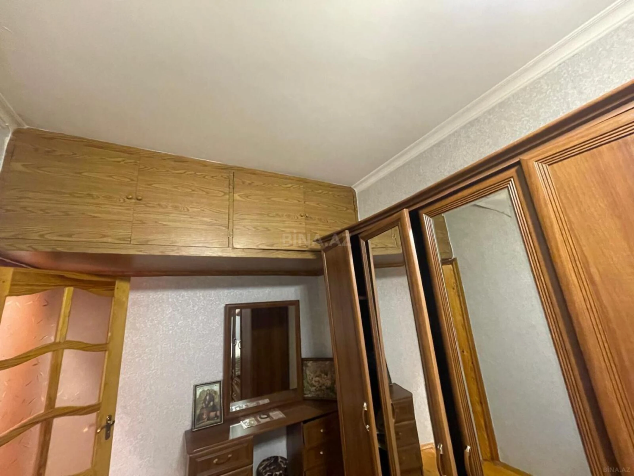Kirayə verilir 2 otaqlı mənzil 60 m²