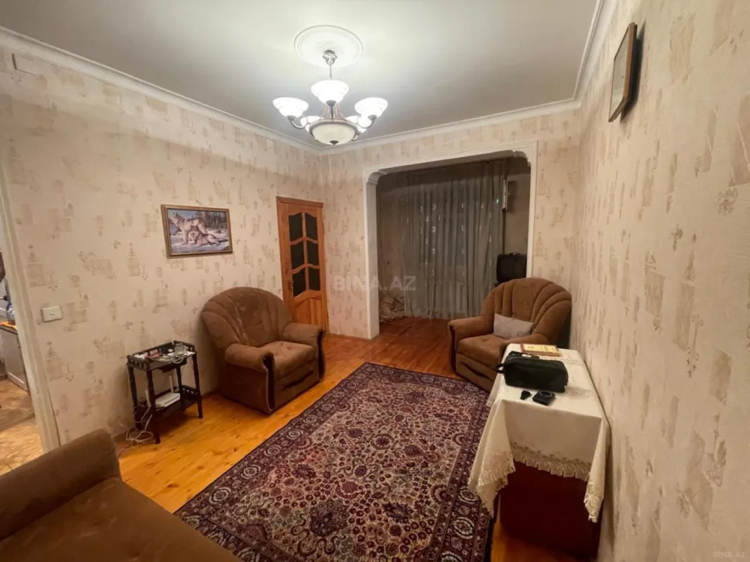 Kirayə verilir 2 otaqlı mənzil 60 m²