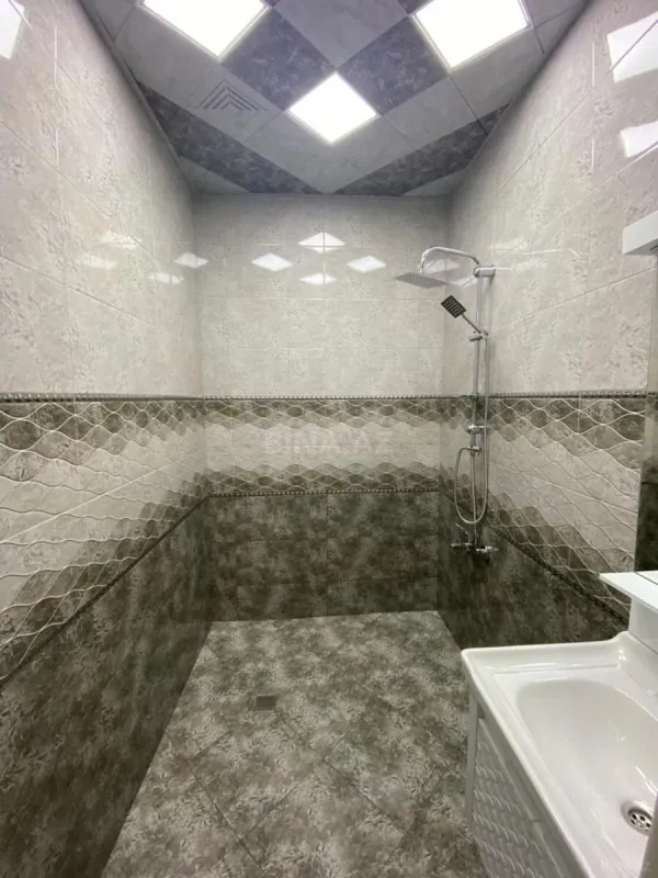 Satılır 2 otaqlı mənzil 68 m²