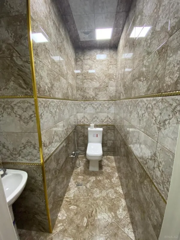 Satılır 2 otaqlı mənzil 68 m²