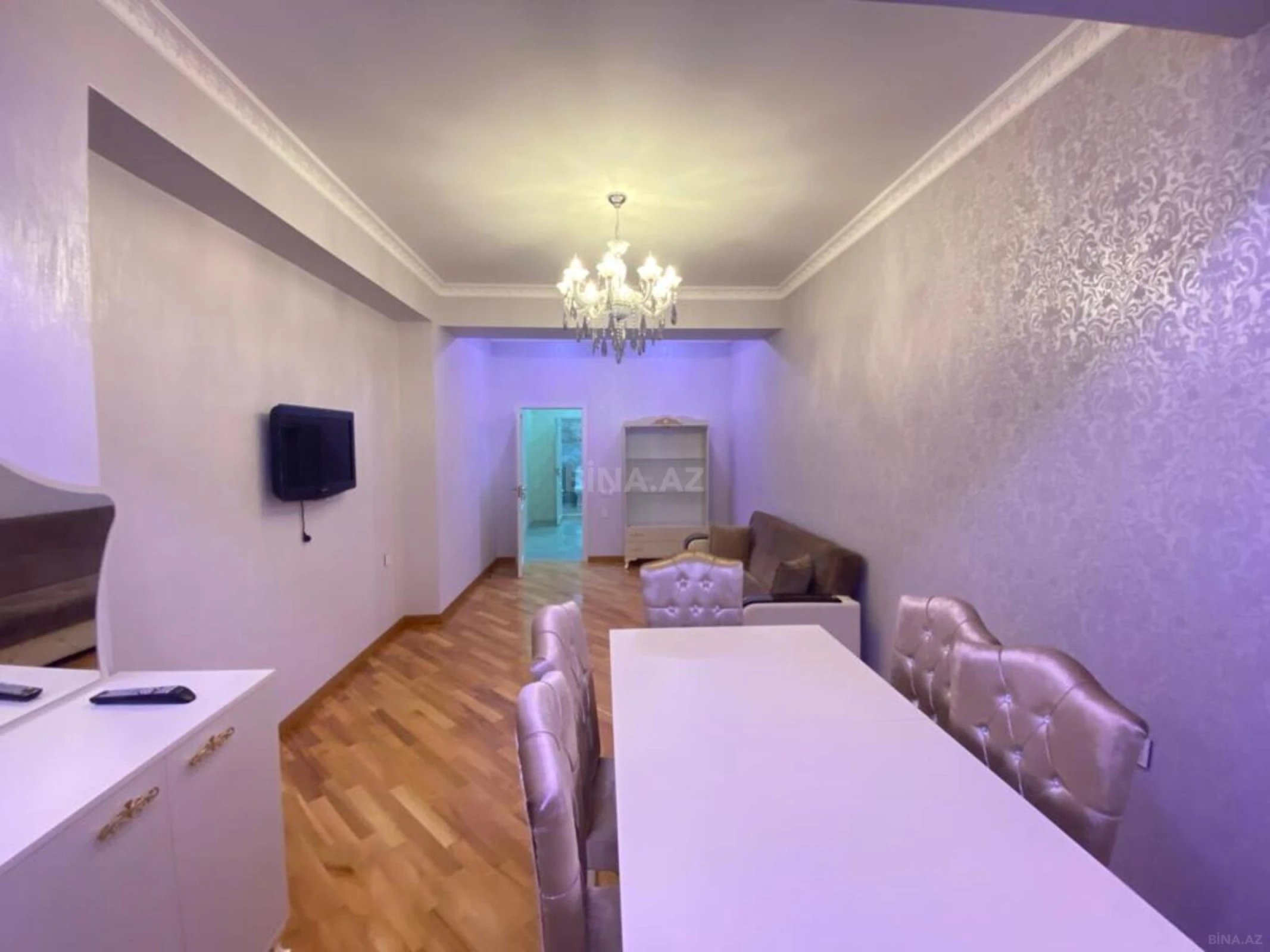Satılır 2 otaqlı mənzil 68 m²