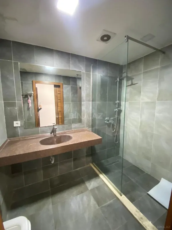 Kirayə verilir 1 otaqlı ofis 32 m²