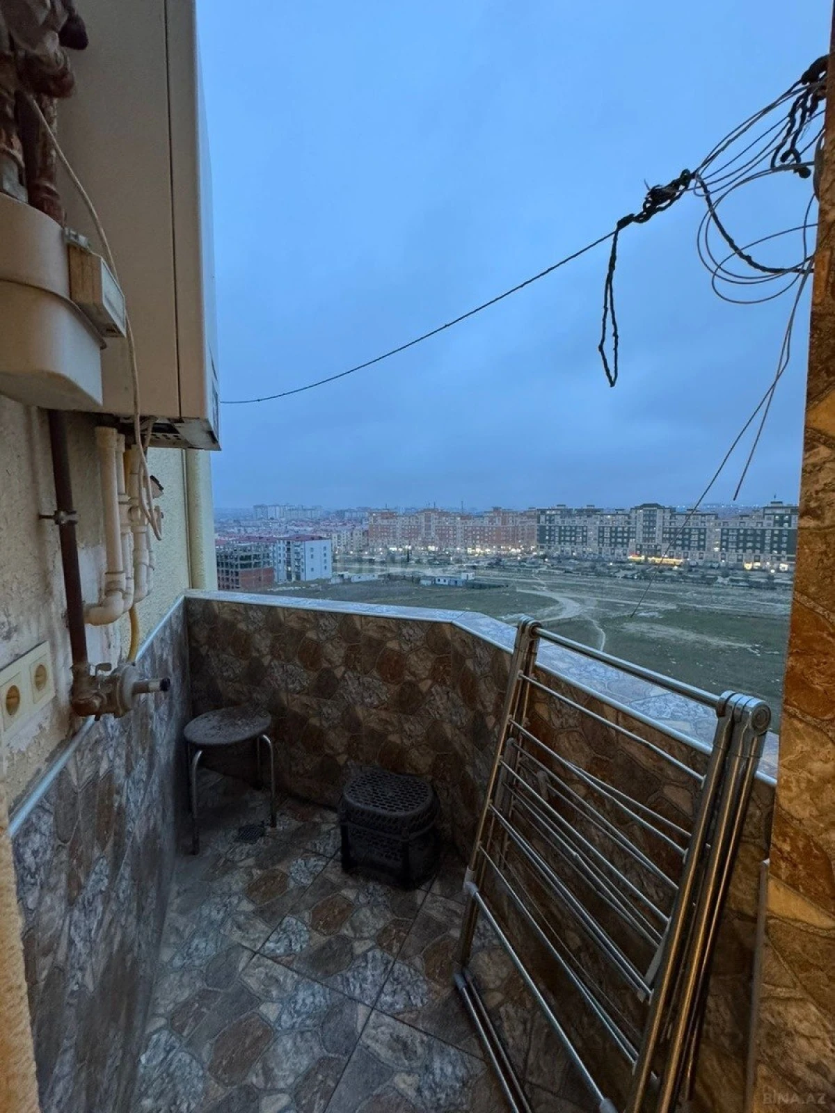 Satılır 2 otaqlı mənzil 66 m²