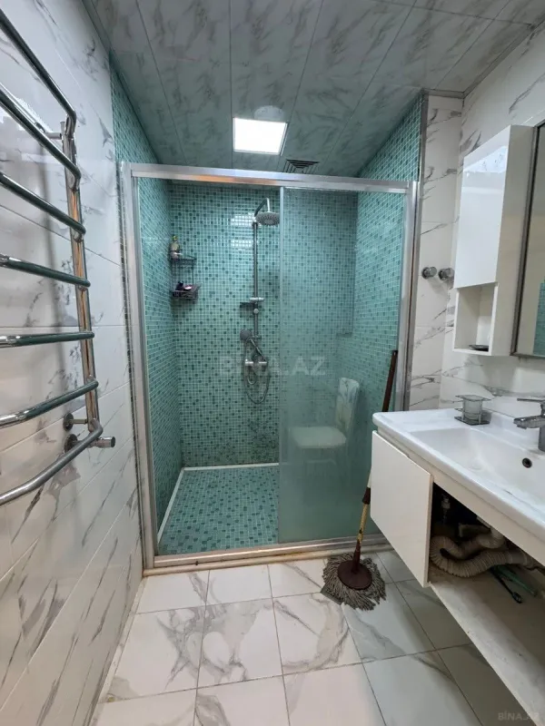 Satılır 2 otaqlı mənzil 66 m²