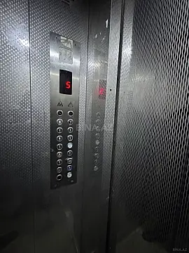 Satılır 2 otaqlı mənzil 66 m²