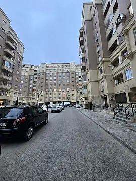 Satılır 2 otaqlı mənzil 66 m²