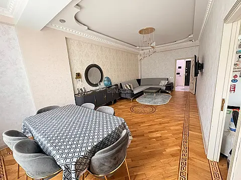 Satılır 2 otaqlı mənzil 65 m²