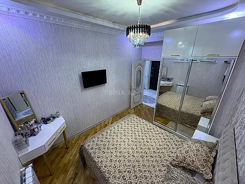 Satılır 2 otaqlı mənzil 65 m²