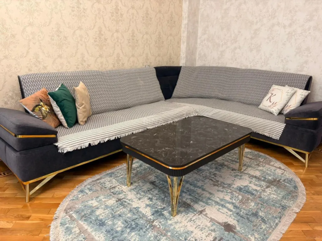 Satılır 2 otaqlı mənzil 65 m²