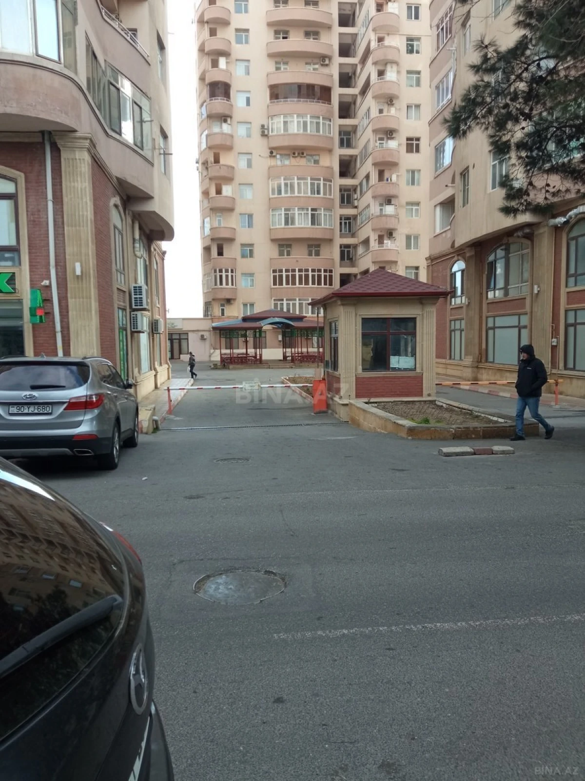 Satılır obyekt 51 m²