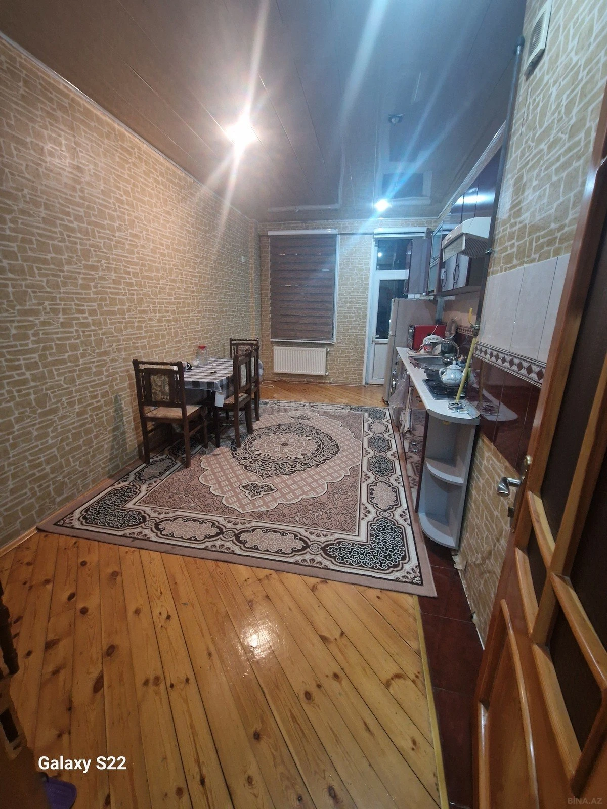Satılır 2 otaqlı mənzil 86 m²