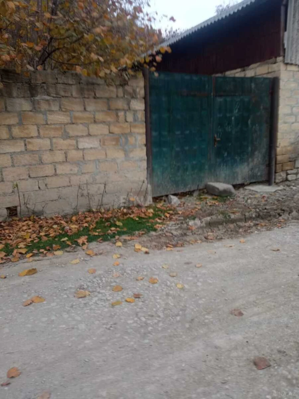 Satılır torpaq sahəsi 12 m²