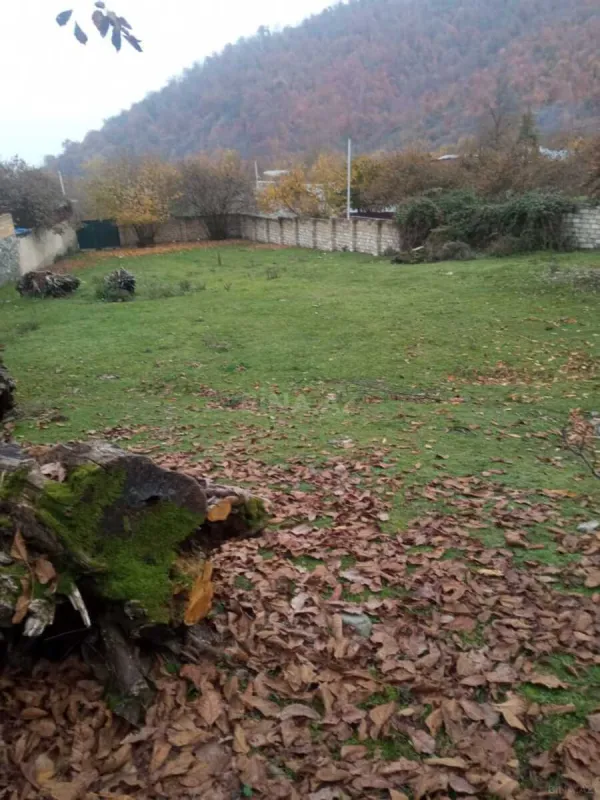 Satılır torpaq sahəsi 12 m²