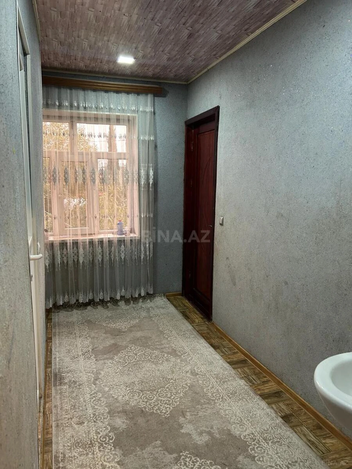 Satılır 7 otaqlı həyət evi 220 m²
