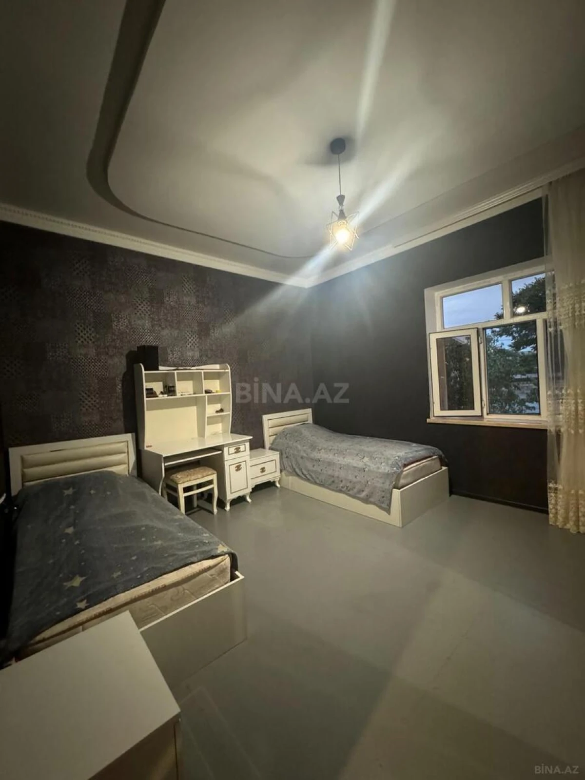 Satılır 7 otaqlı həyət evi 220 m²