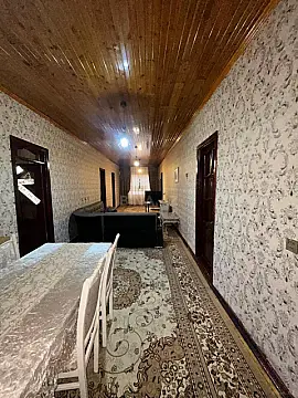 Satılır 7 otaqlı həyət evi 220 m²