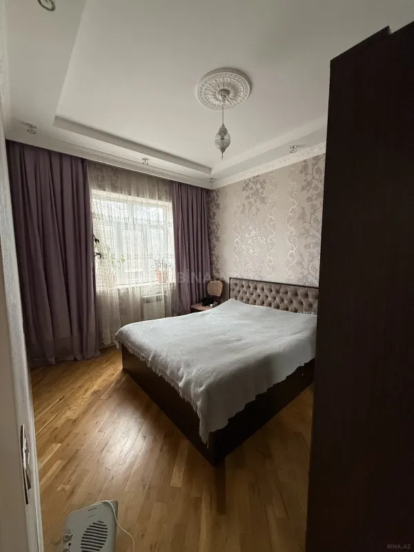 Satılır 8 otaqlı həyət evi 210 m²