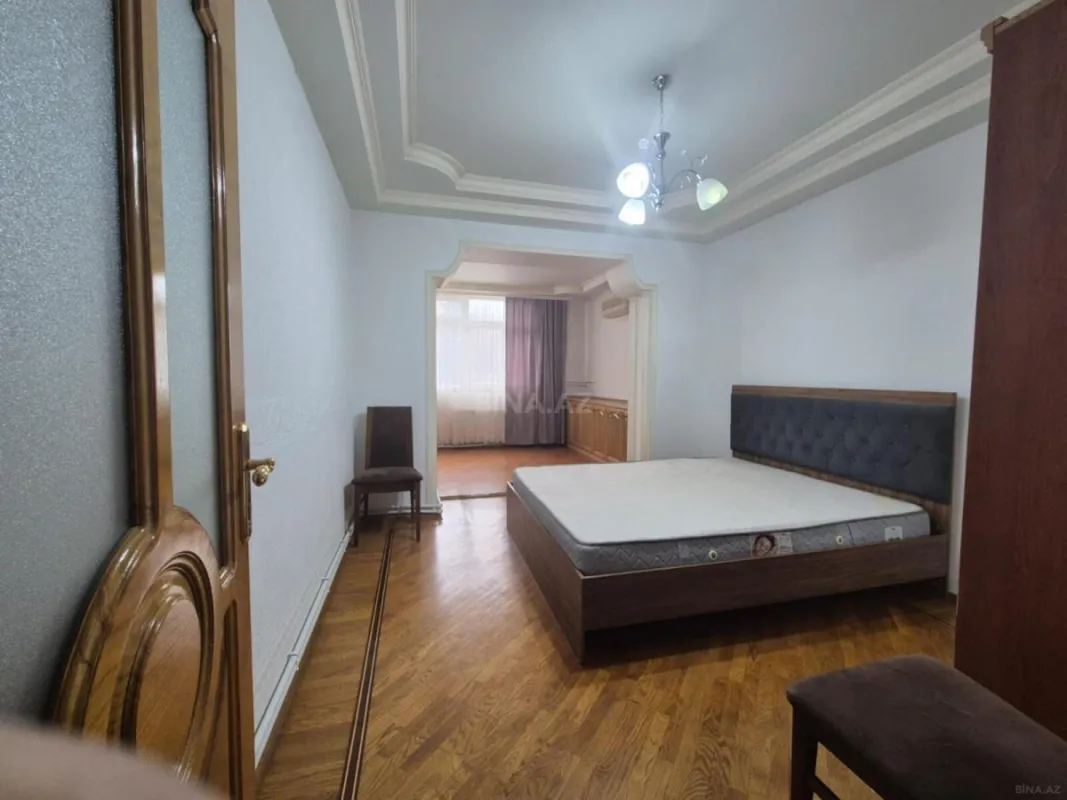 Kirayə verilir 2 otaqlı mənzil 75 m²