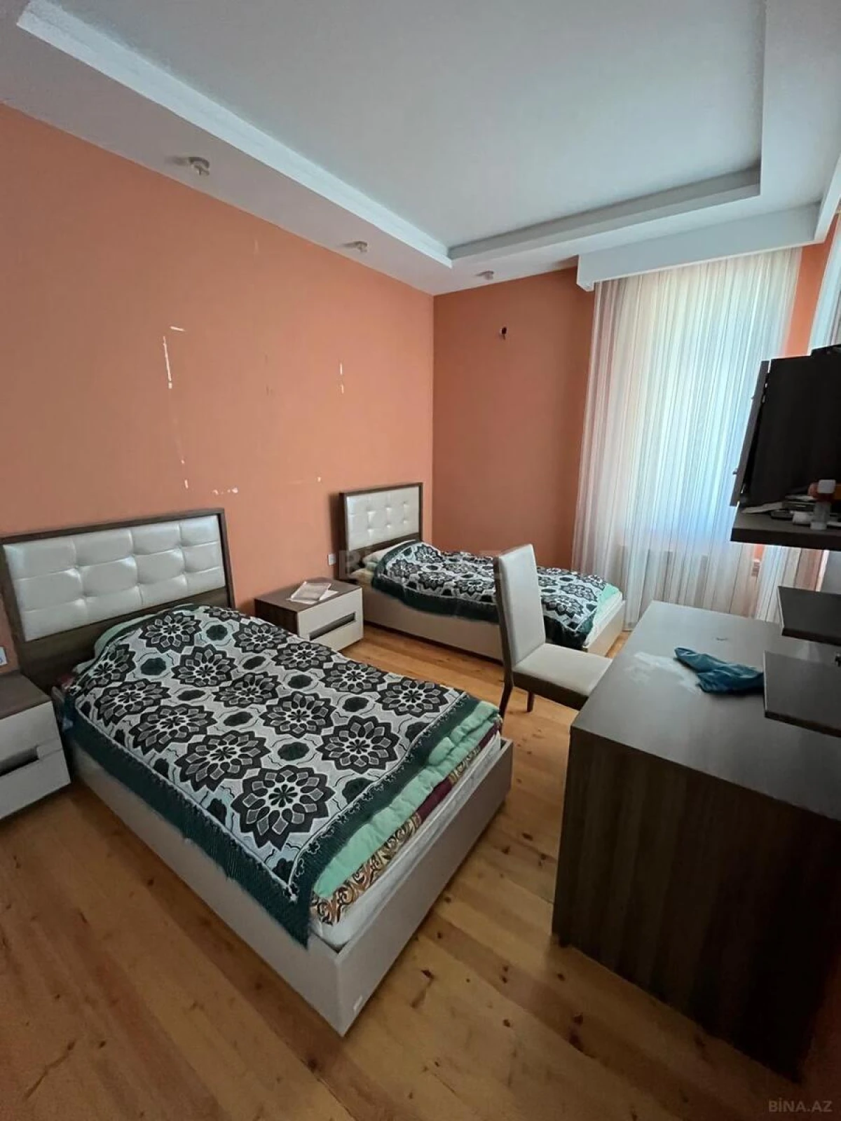Satılır 8 otaqlı həyət evi 660 m²