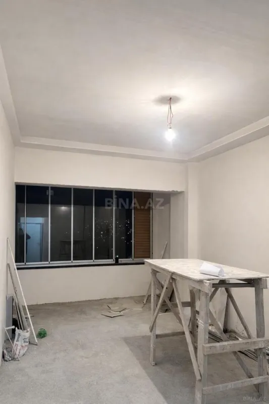 Satılır 2 otaqlı mənzil 73 m²