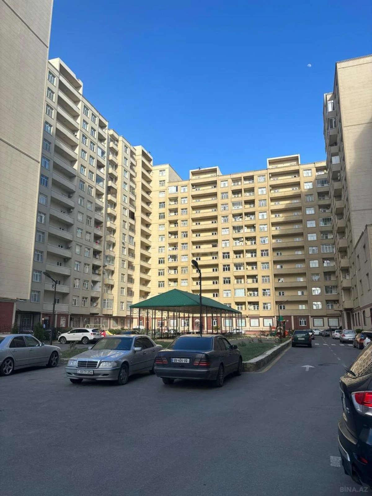 Satılır 3 otaqlı mənzil 100 m²
