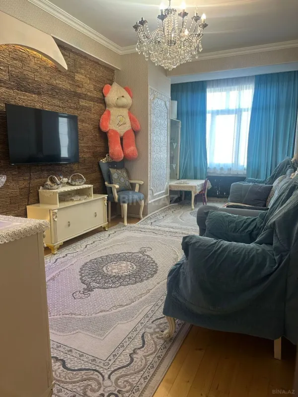 Satılır 3 otaqlı mənzil 100 m²