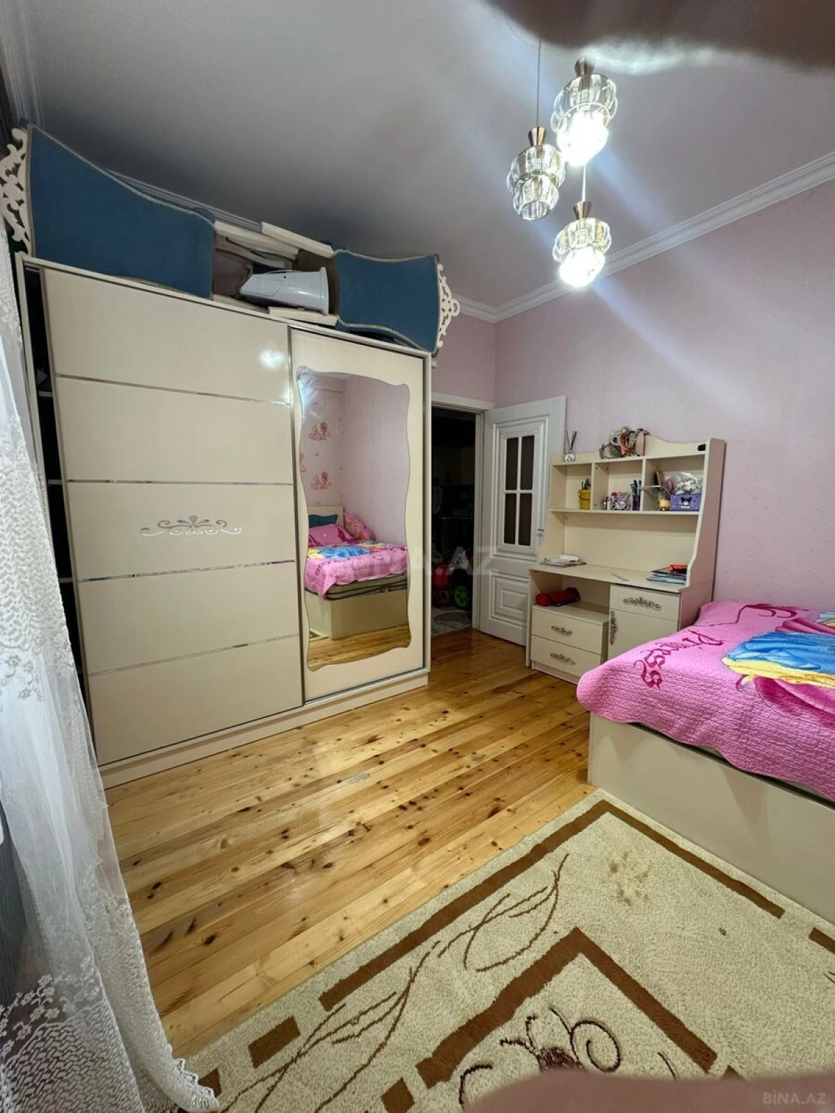 Satılır 3 otaqlı mənzil 100 m²