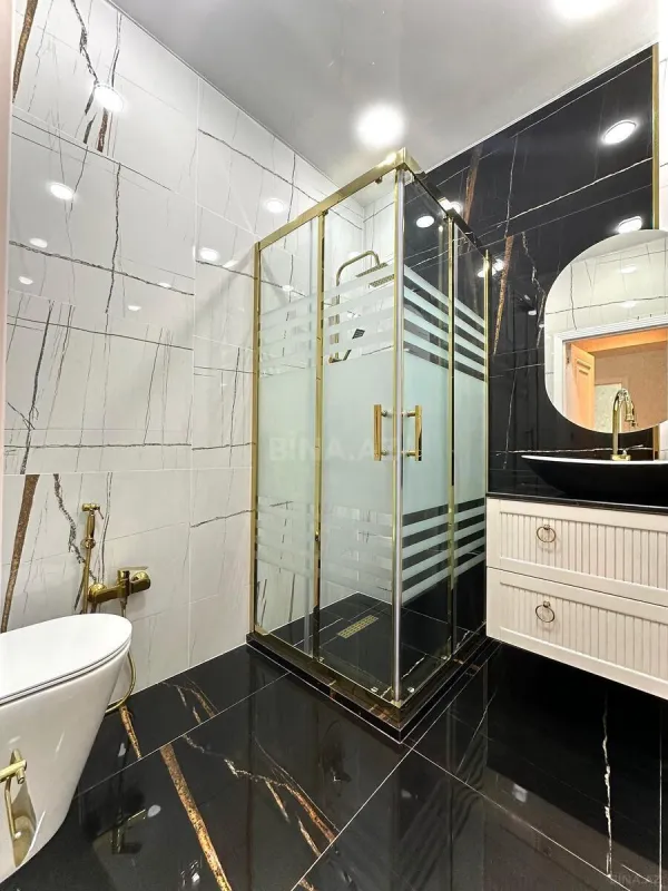 Satılır 2 otaqlı mənzil 71 m²
