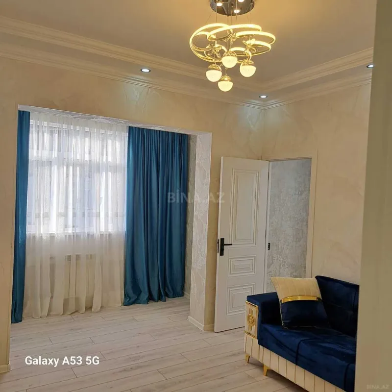 Satılır 2 otaqlı mənzil 45 m²