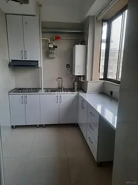 Satılır 2 otaqlı mənzil 71 m²