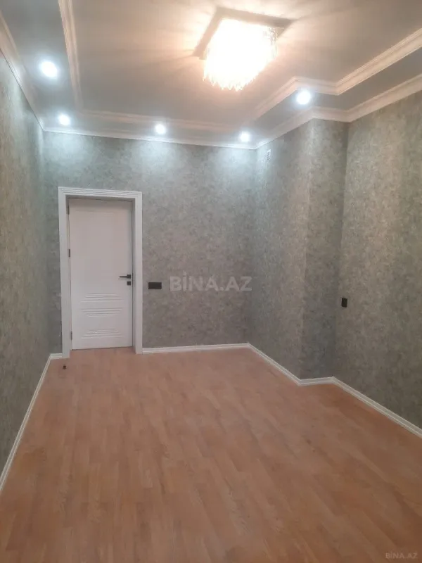 Satılır 2 otaqlı mənzil 71 m²