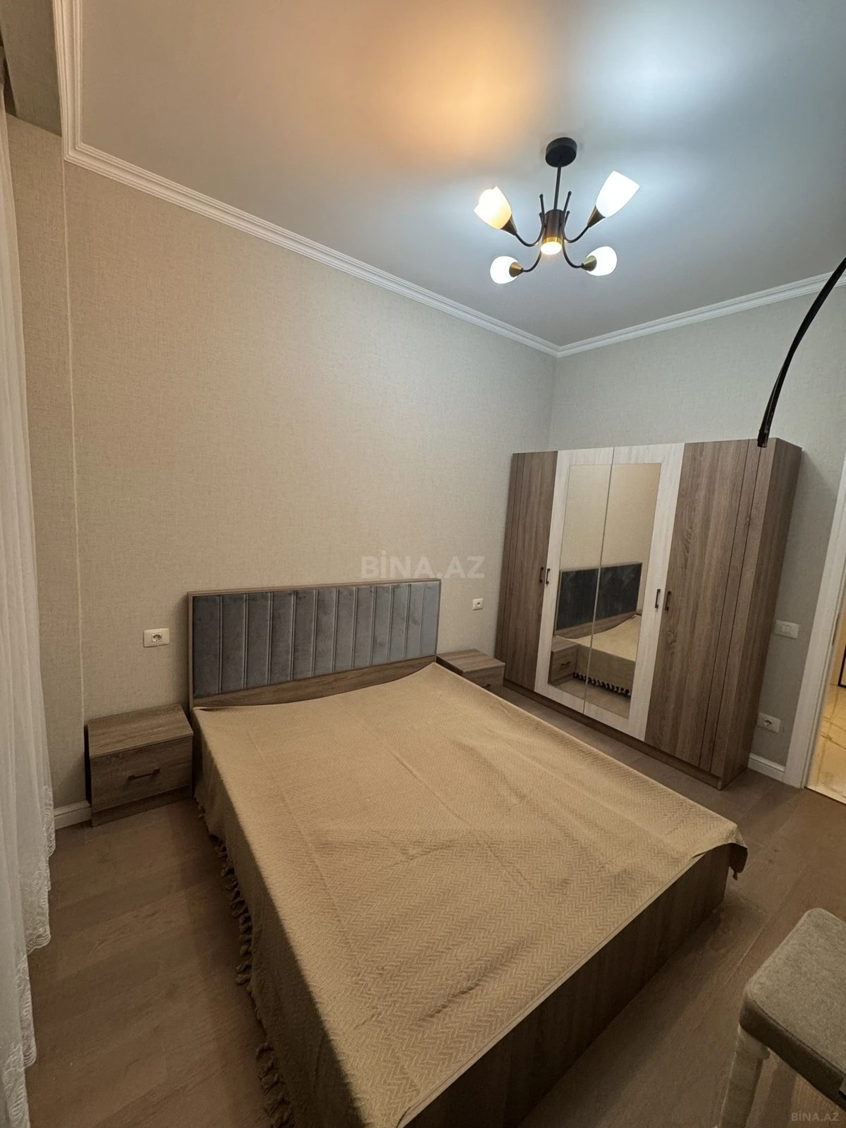 Kirayə verilir 2 otaqlı mənzil 52 m²