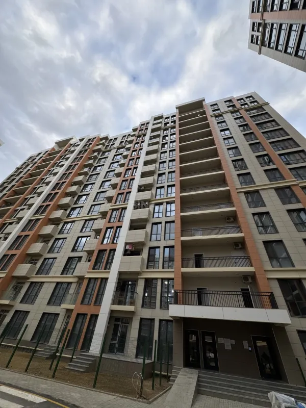 Kirayə verilir 2 otaqlı mənzil 52 m²