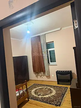 Kirayə verilir 2 otaqlı həyət evi 90 m²