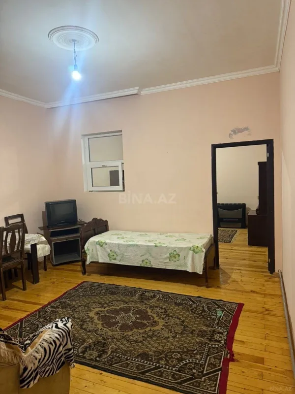 Kirayə verilir 2 otaqlı həyət evi 90 m²