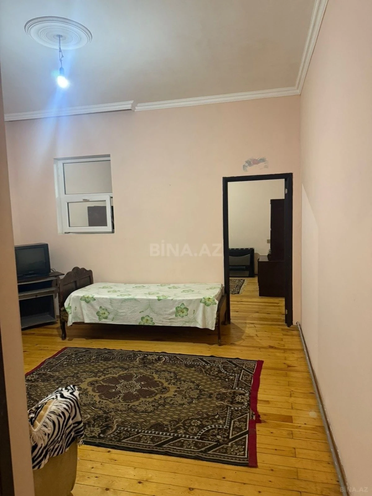 Kirayə verilir 2 otaqlı həyət evi 90 m²
