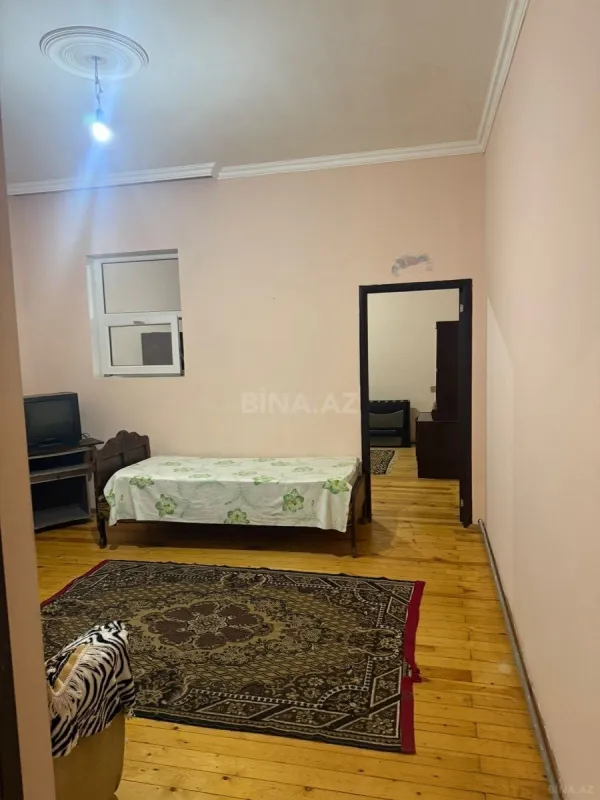 Kirayə verilir 2 otaqlı həyət evi 90 m²