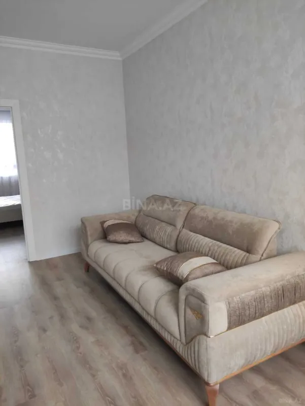 Kirayə verilir 2 otaqlı mənzil 50 m²