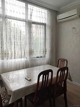 Kirayə verilir 2 otaqlı mənzil 50 m²