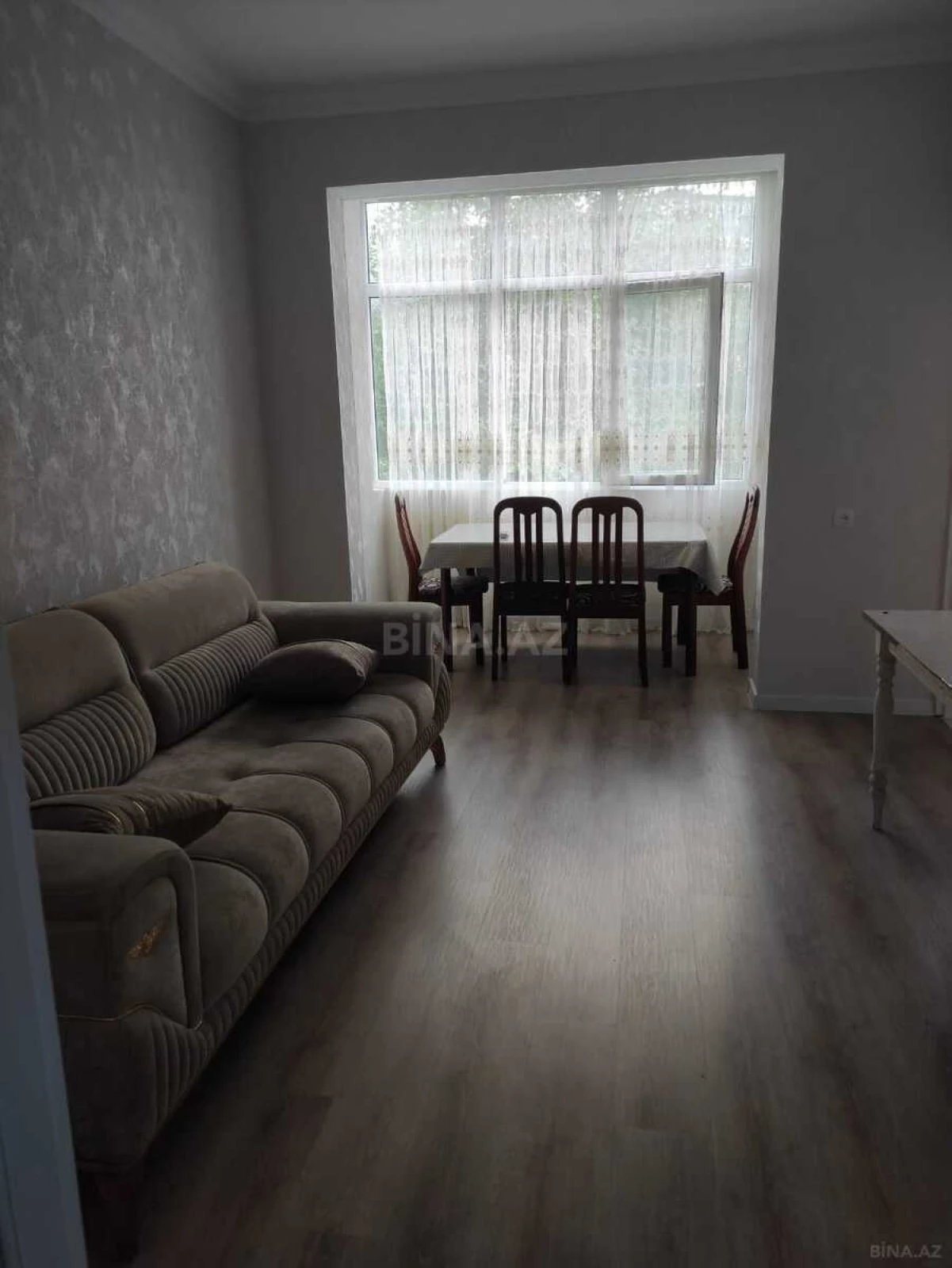 Kirayə verilir 2 otaqlı mənzil 50 m²