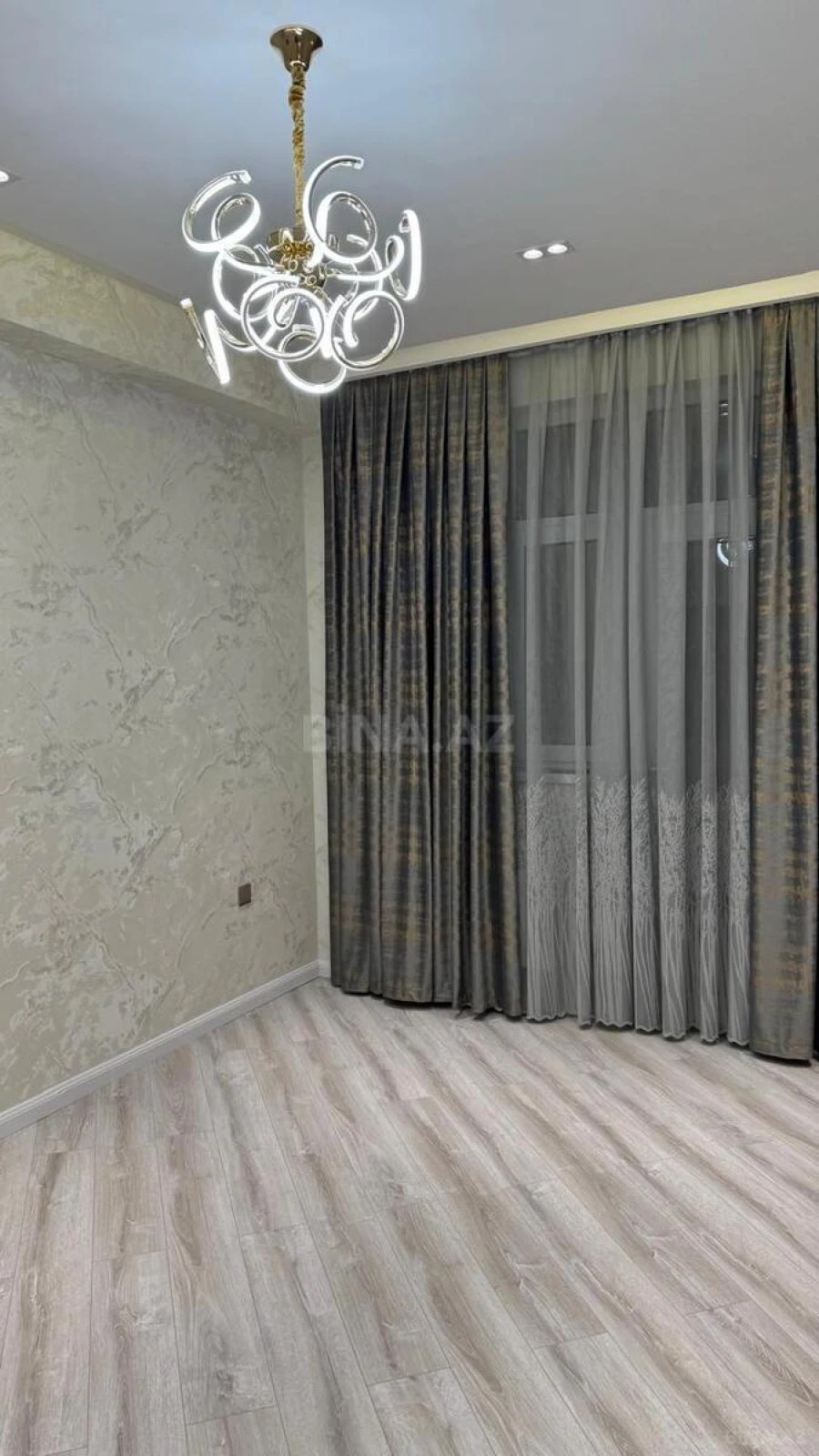 Satılır 2 otaqlı mənzil 45 m²